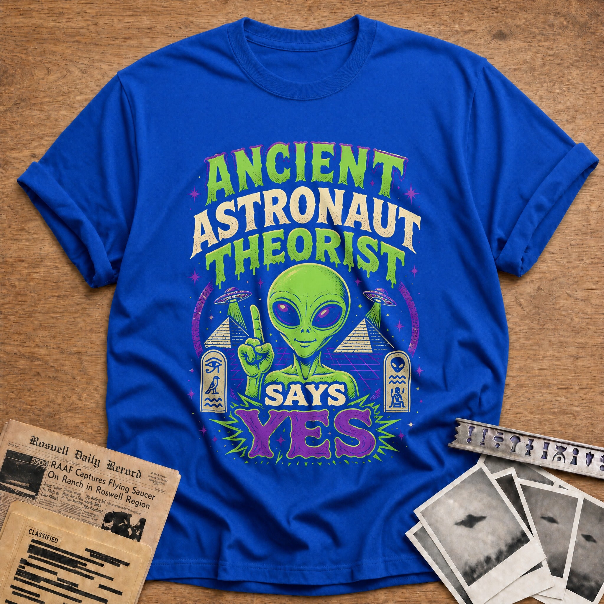 Ancient Astronaut Theorist (2) 80 T-Shirt - Royal