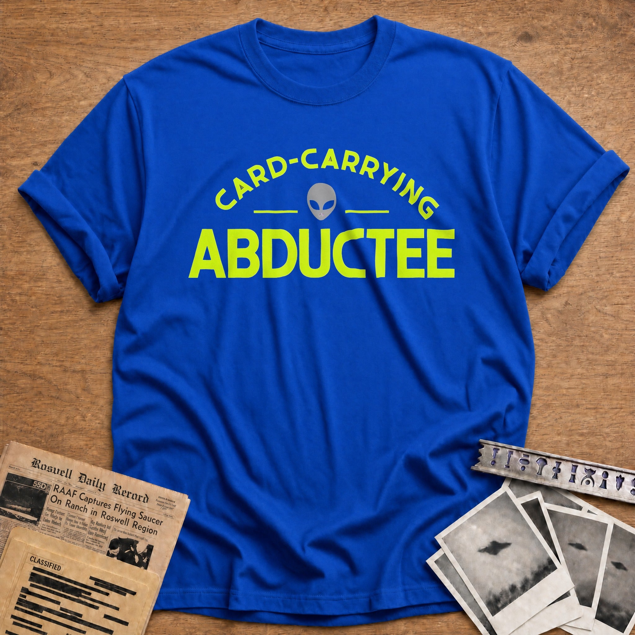 Card Carrying Abductee 01 - Royal