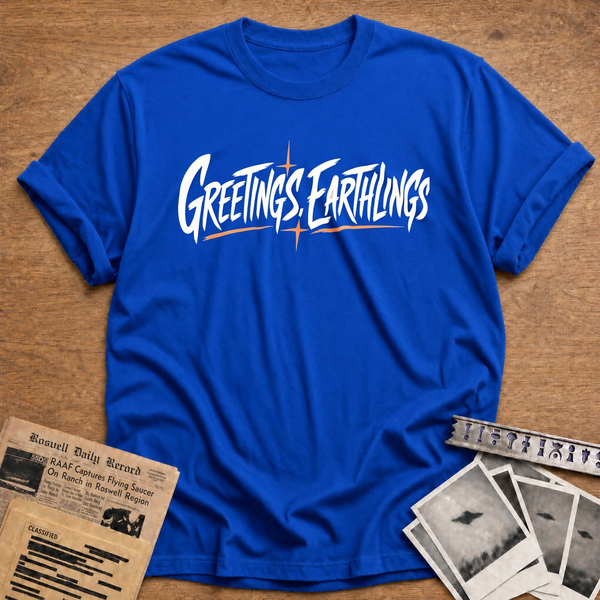 Earthlings, Welcome - Royal