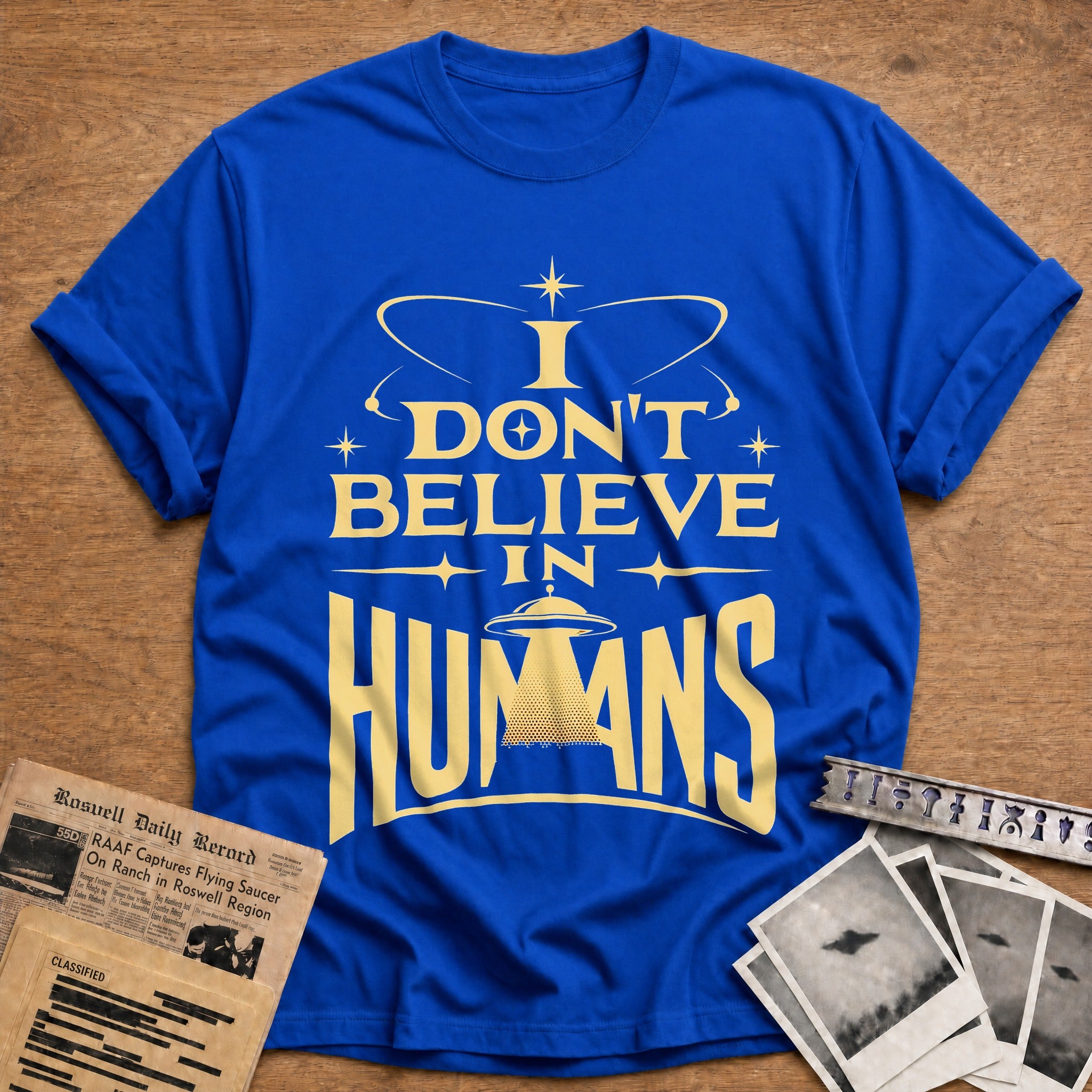 I Dont Believe In Humans 01 - Royal