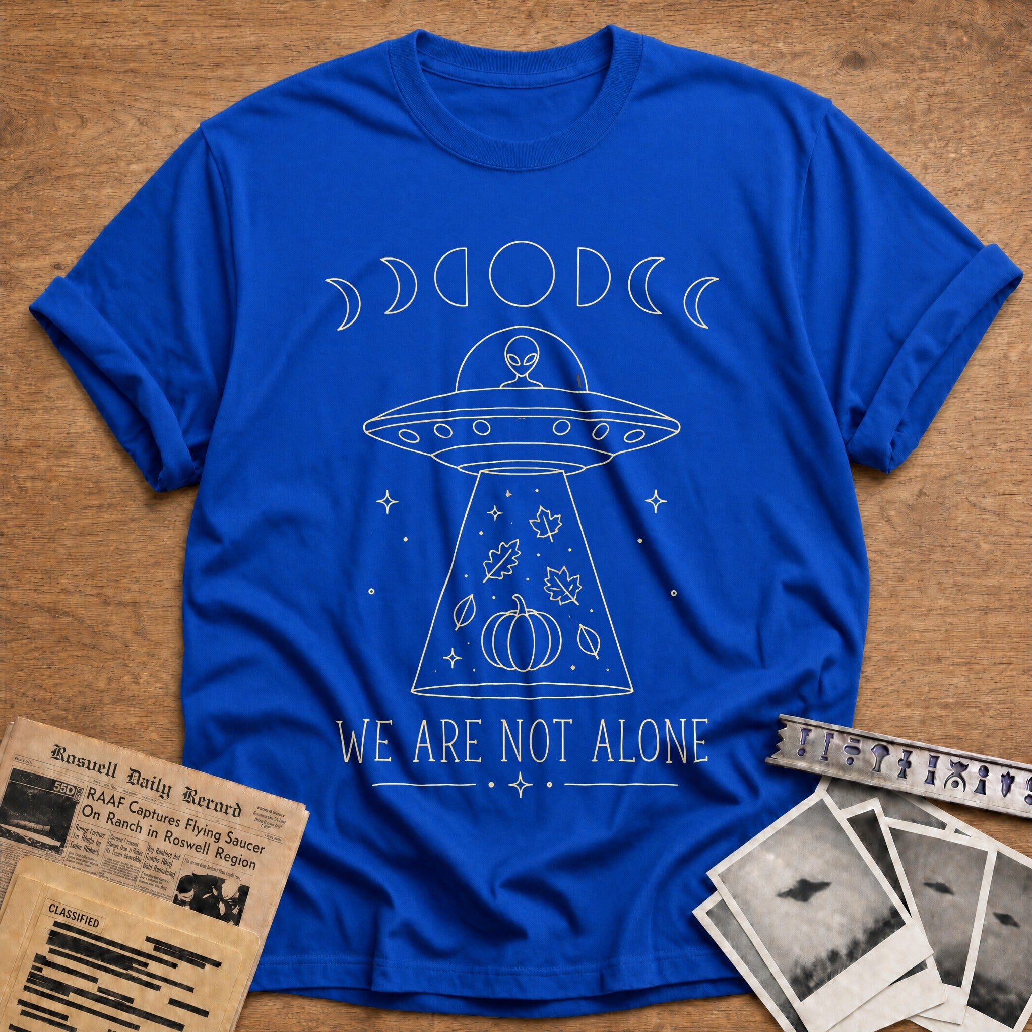 Moon Phase We Are Not Alone 35 - Royal