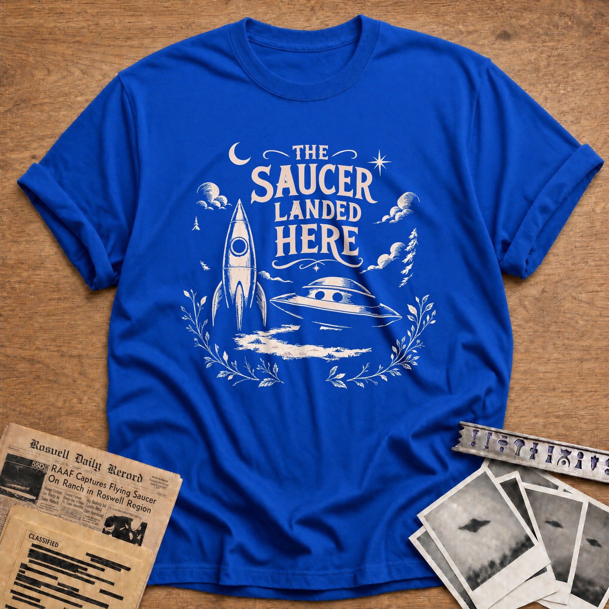 The Saucer Landed Here - Royal