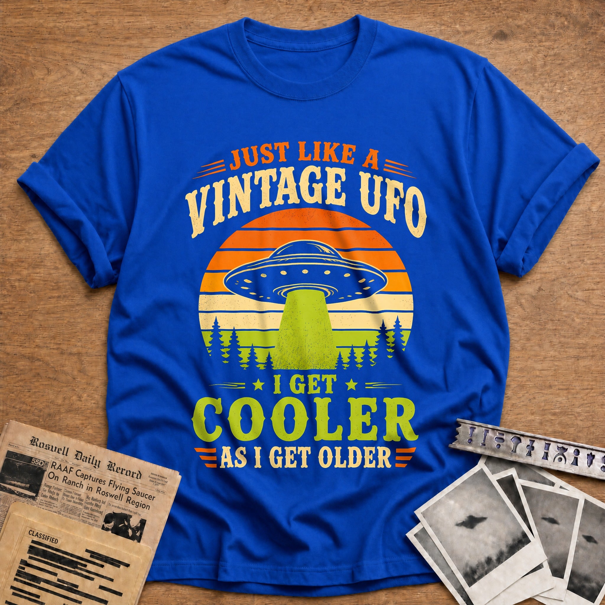 Vintage Ufo Cooler Older 45 T-Shirt - Royal