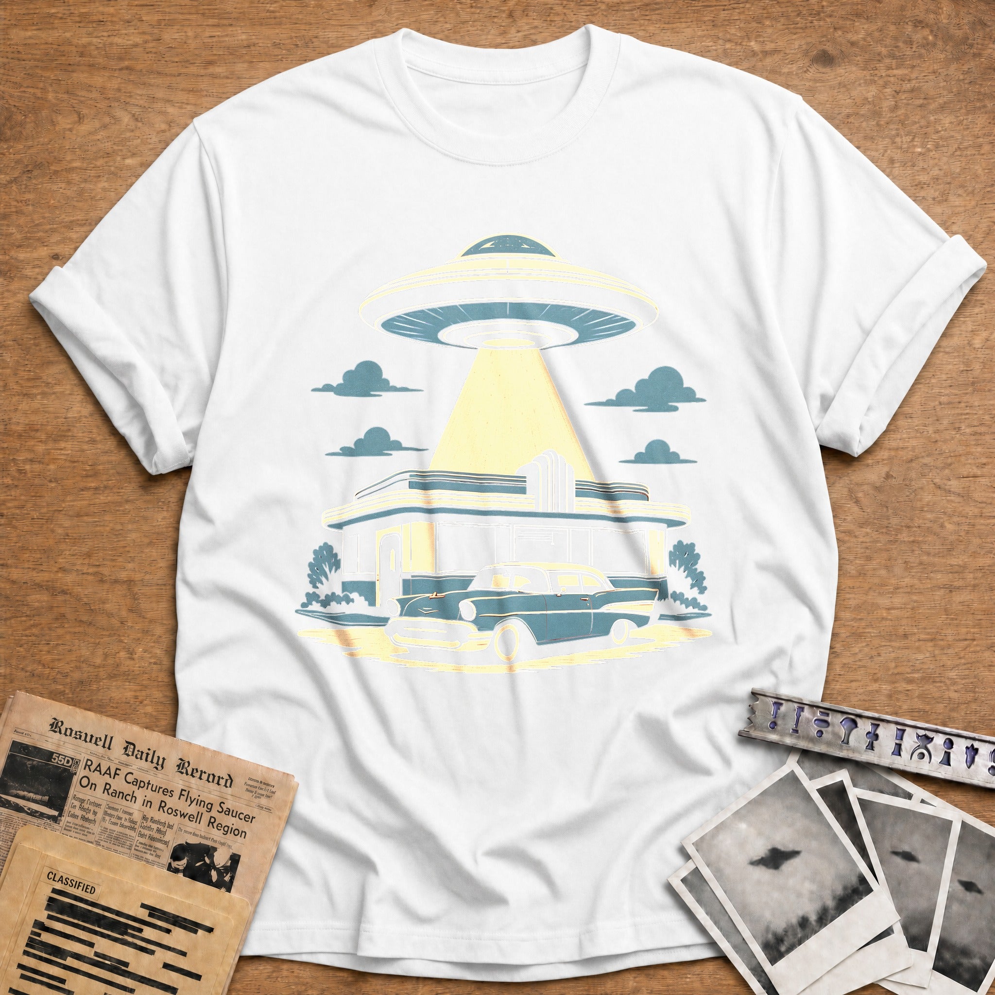 Retro Abduction - White